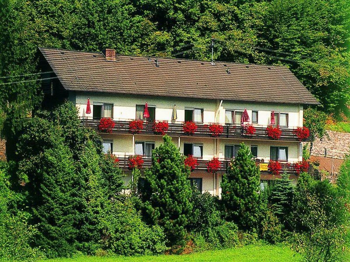 Hotel Pension Waldfrieden Oberharmersbach Exterior foto